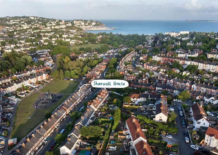 Stylish Home In The Heart Of The English Riviera