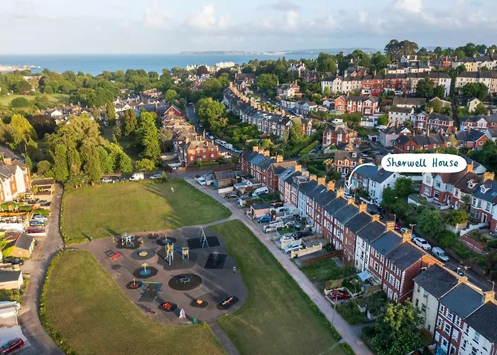 Stylish Home In The Heart Of The English Riviera